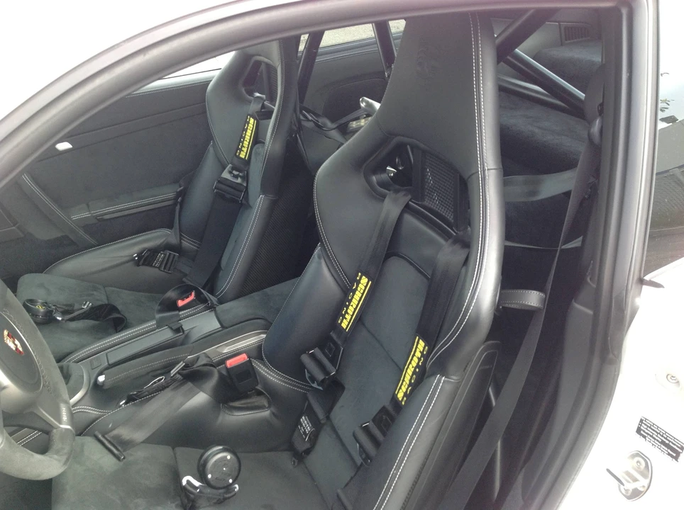 2010 Porsche 997 GT3 - Image 5 of 5