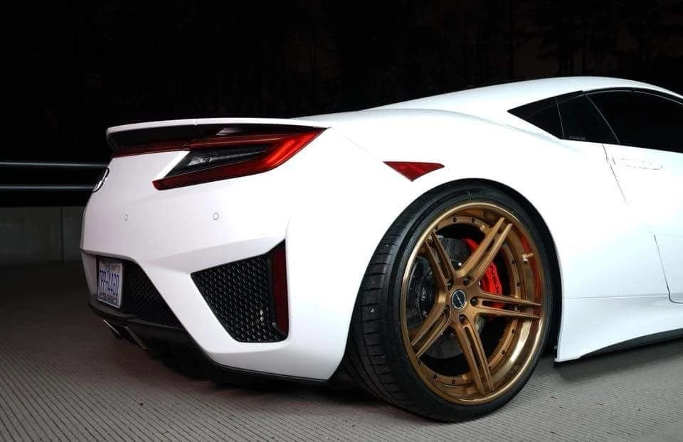 2017 Acura NC1 NSX - Image 6 of 9