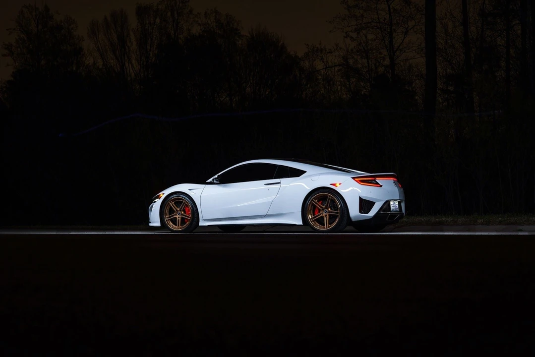 2017 Acura NC1 NSX - Image 8 of 9