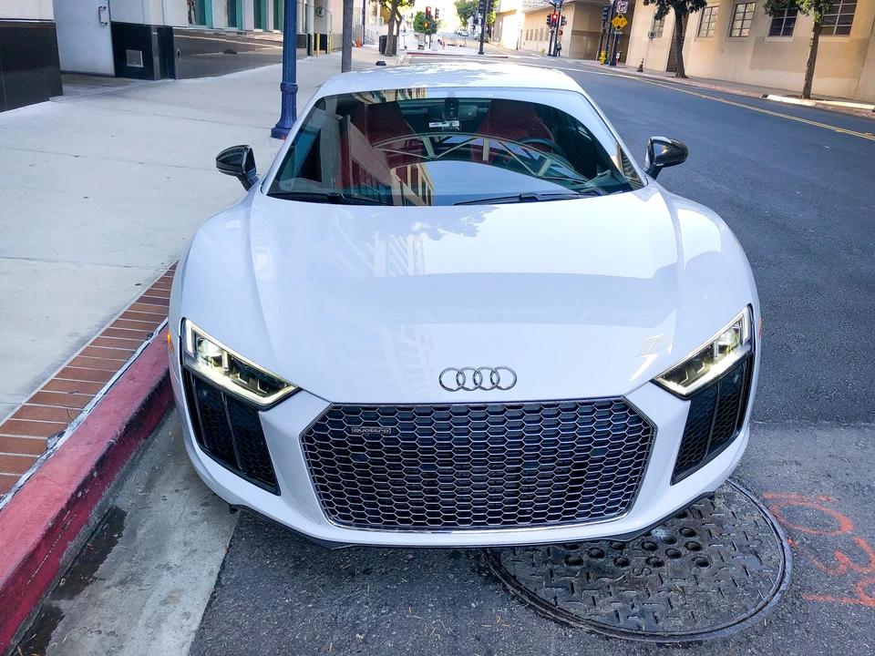 2017 Audi 4S R8 - Image 3 of 7