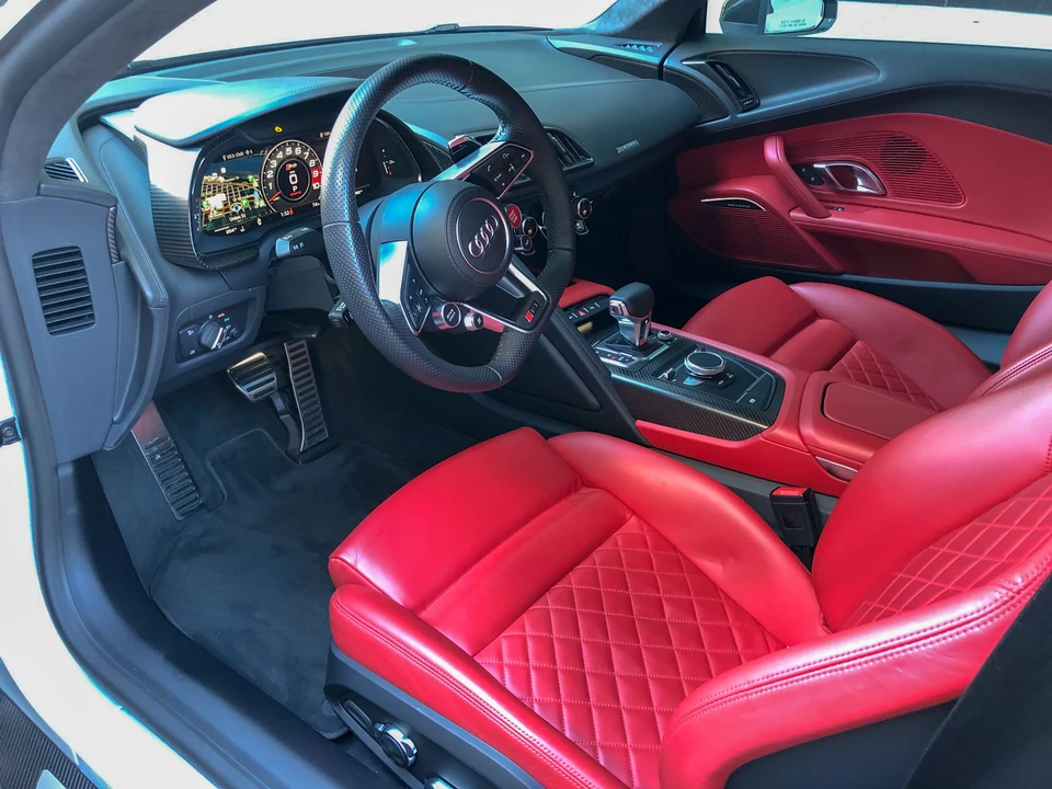 2017 Audi 4S R8 - Image 5 of 7