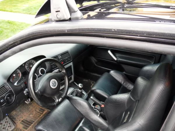 2004 Volkswagen R32 Mk4 - Image 4 of 4