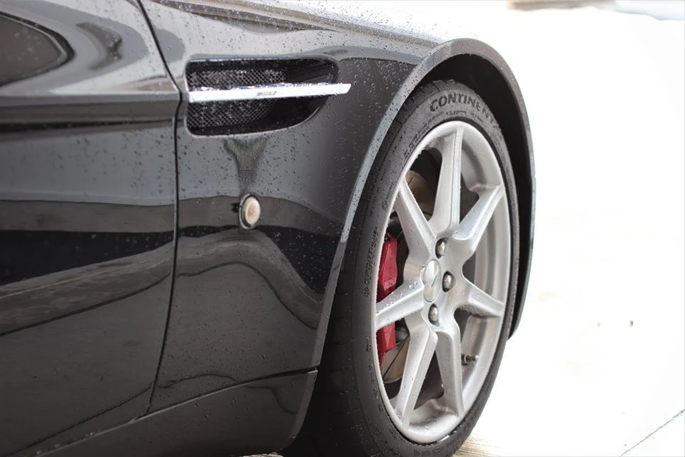 2006 Aston Martin Vantage - Image 5 of 12