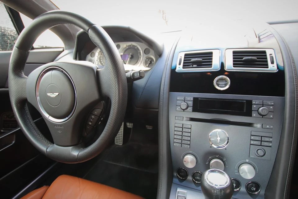 2006 Aston Martin Vantage - Image 8 of 12