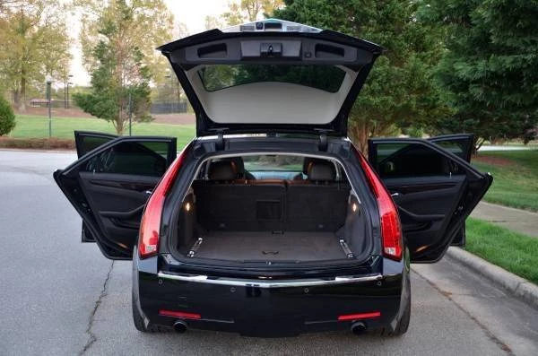 2011 Cadillac CTS-V 2nd Gen - Image 6 of 23