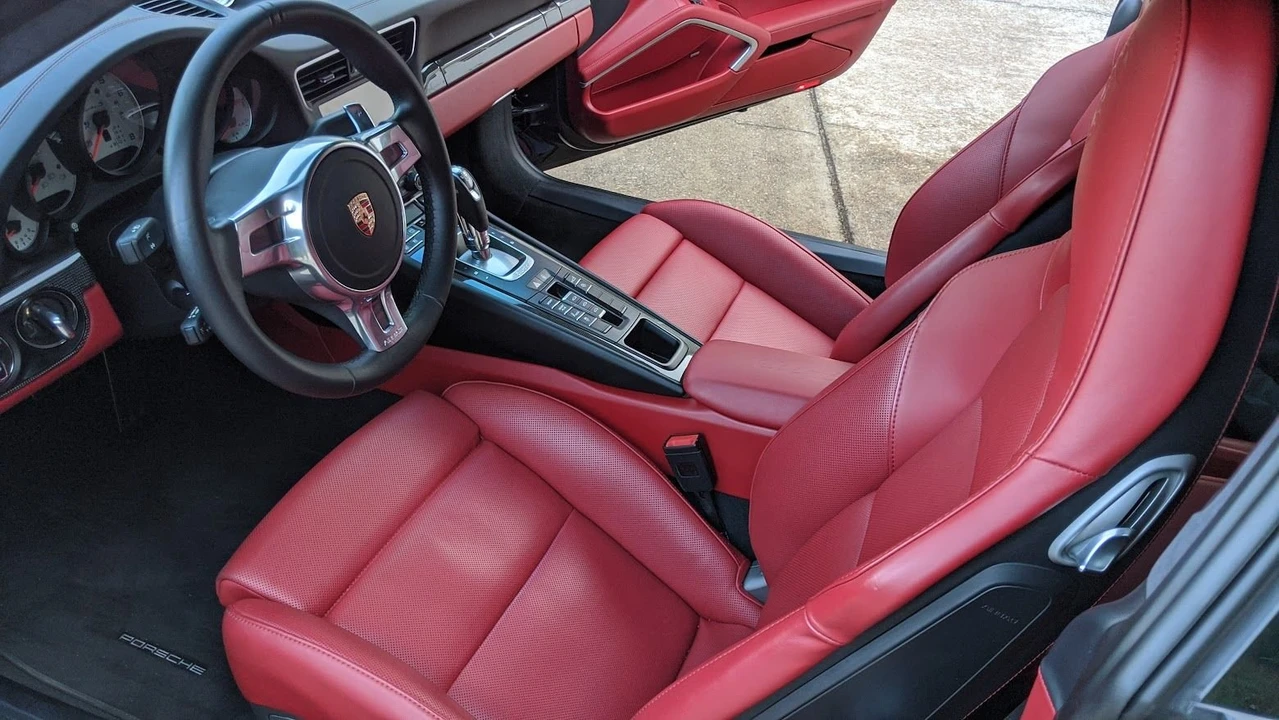 2014 Porsche 991 Turbo - Image 3 of 4