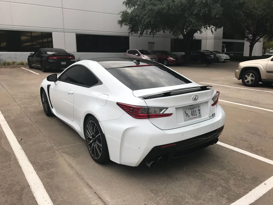 2015 Lexus RC F - Image 2 of 3