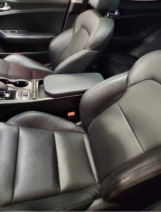 2018 Kia Stinger GT - Image 6 of 8