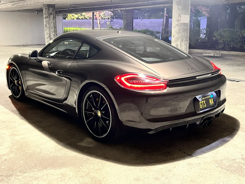 2015 Porsche 981 Cayman GTS - Image 2 of 31