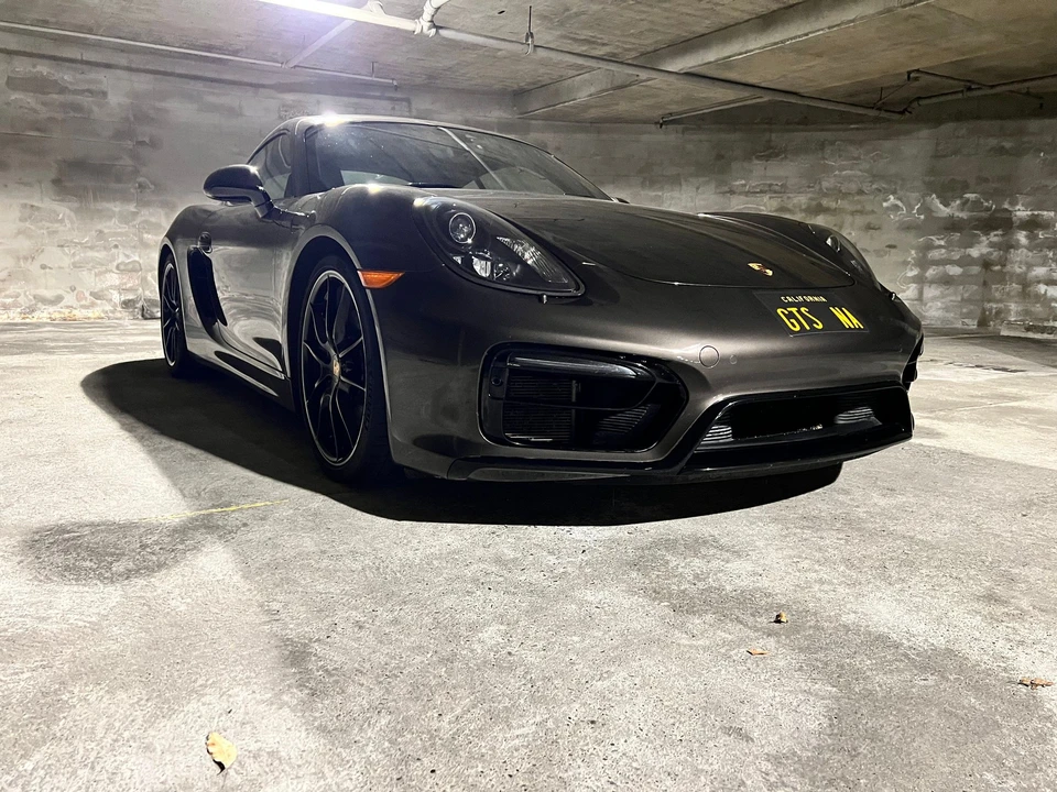 2015 Porsche 981 Cayman GTS - Image 8 of 31