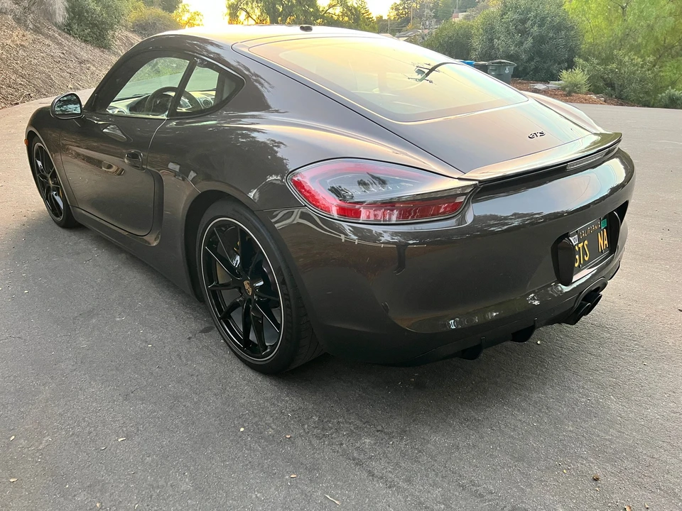 2015 Porsche 981 Cayman GTS - Image 25 of 31