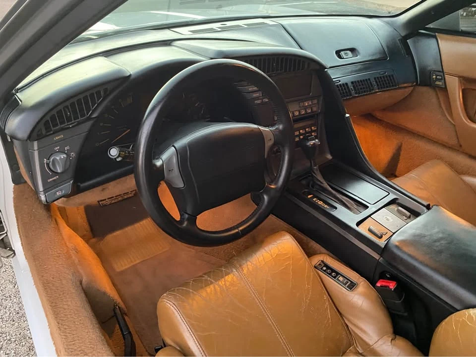 1991 Chevrolet Corvette C4 - Image 2 of 10