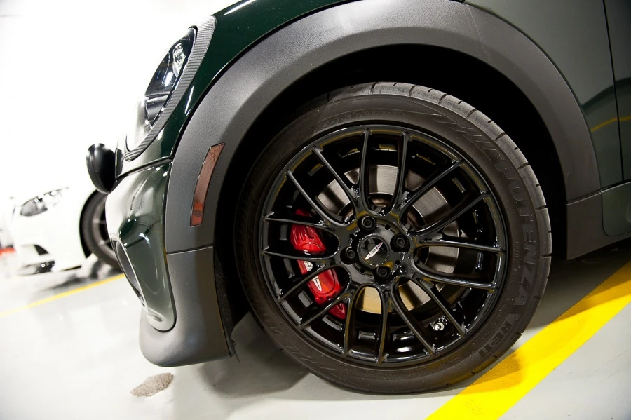 2010 Mini Mini John Cooper Works 2nd Gen - Image 3 of 5