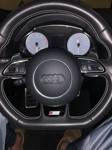 2015 Audi 8R SQ5 - Image 10 of 11