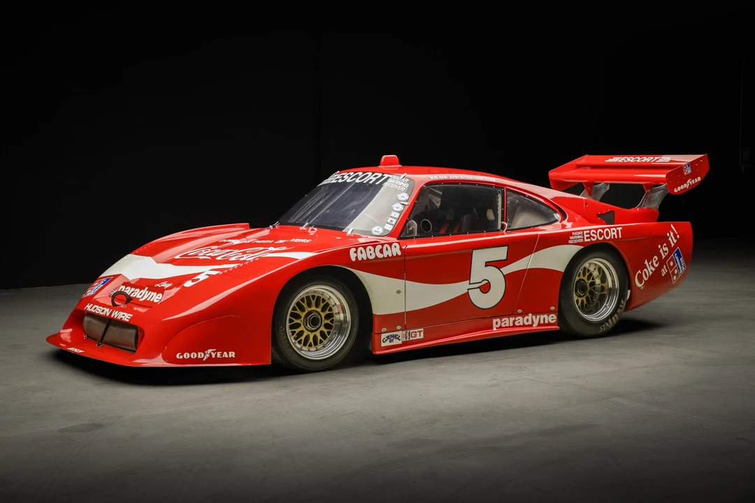 Porsche 934 & 935 - Image 6 of 31