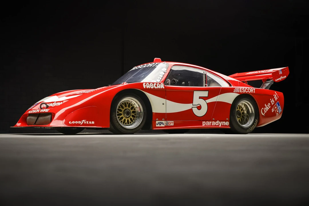 Porsche 934 & 935 - Image 5 of 31