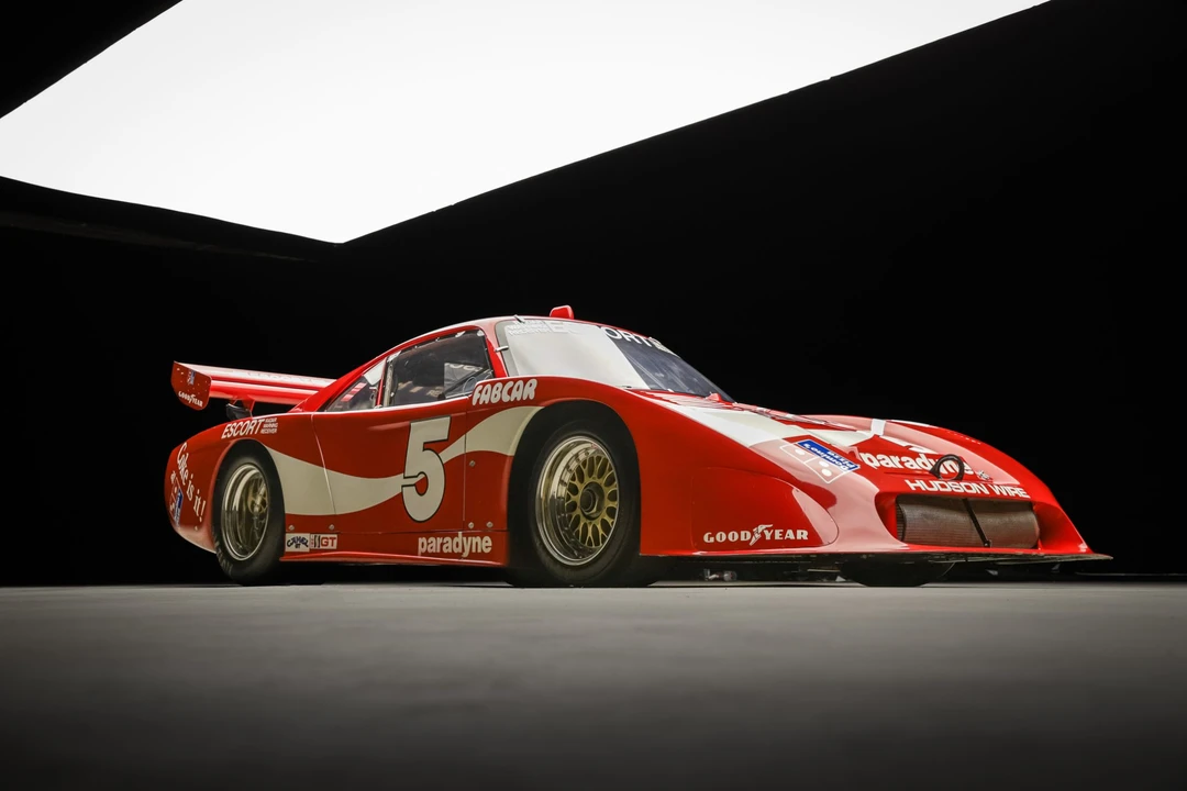 Porsche 934 & 935 - Image 19 of 31