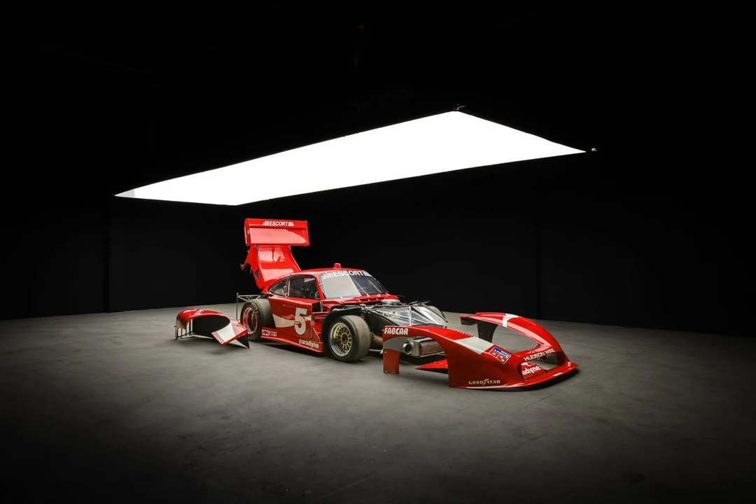 Porsche 934 & 935 - Image 29 of 31