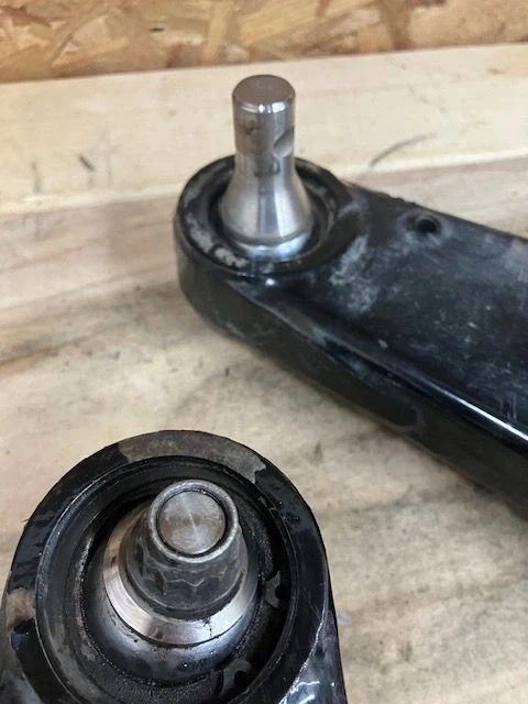 1988 Parts & Memorabilia Mechanical Components - Image 3 of 3