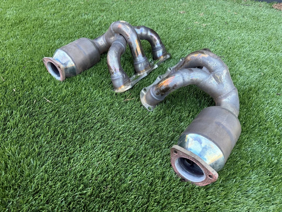 2009 Parts & Memorabilia Mechanical Components - Image 3 of 13