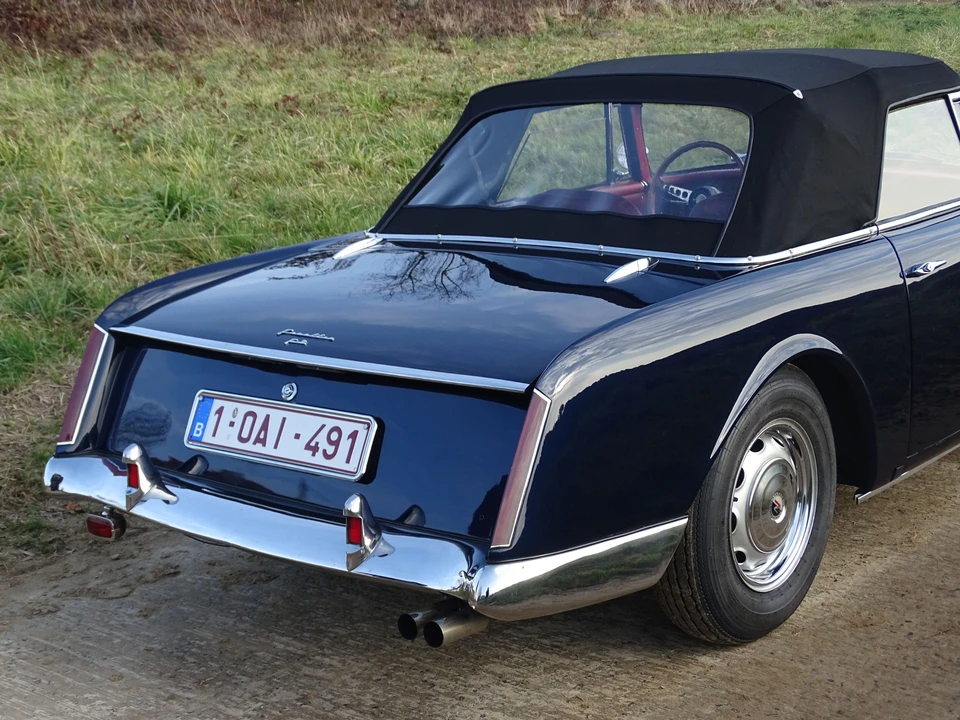 Facel Vega Facellia - Image 19 of 20