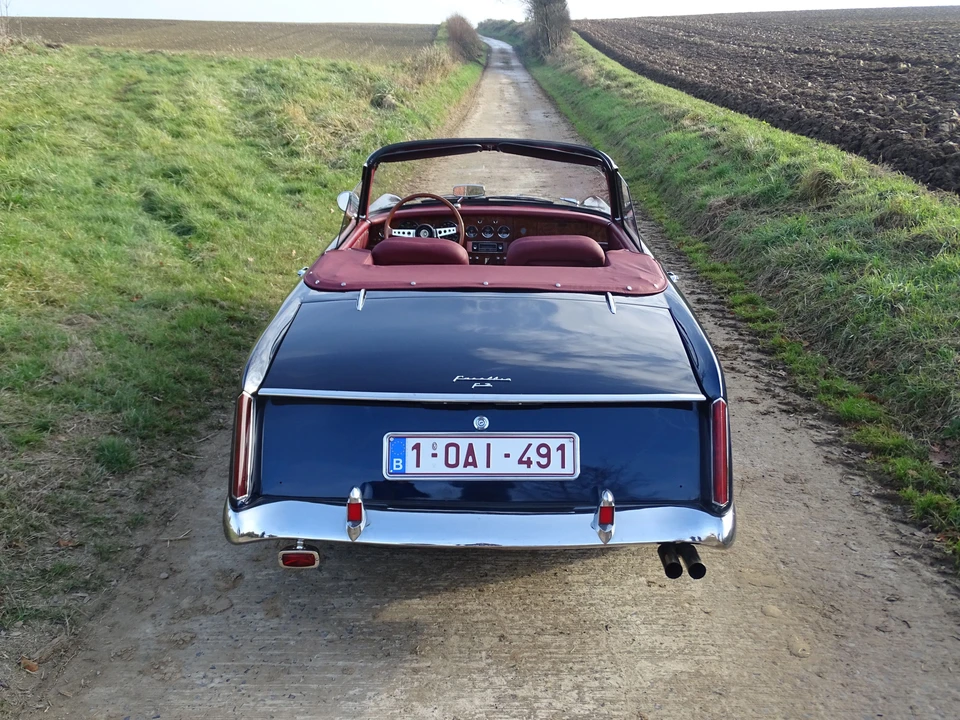 Facel Vega Facellia - Image 7 of 20