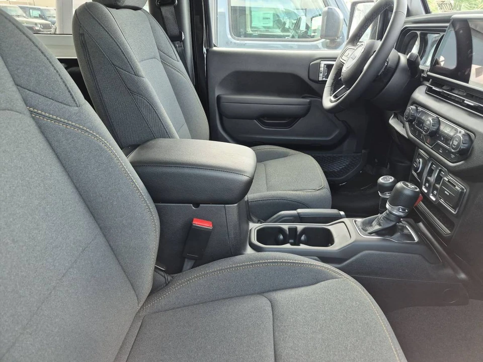 2026 Jeep JL Wrangler - Image 7 of 9