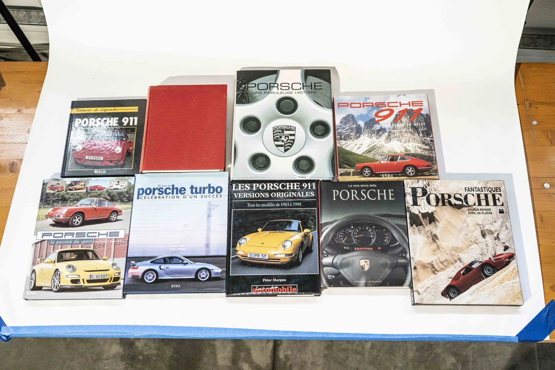 9999 Porsche - Image 9 of 31