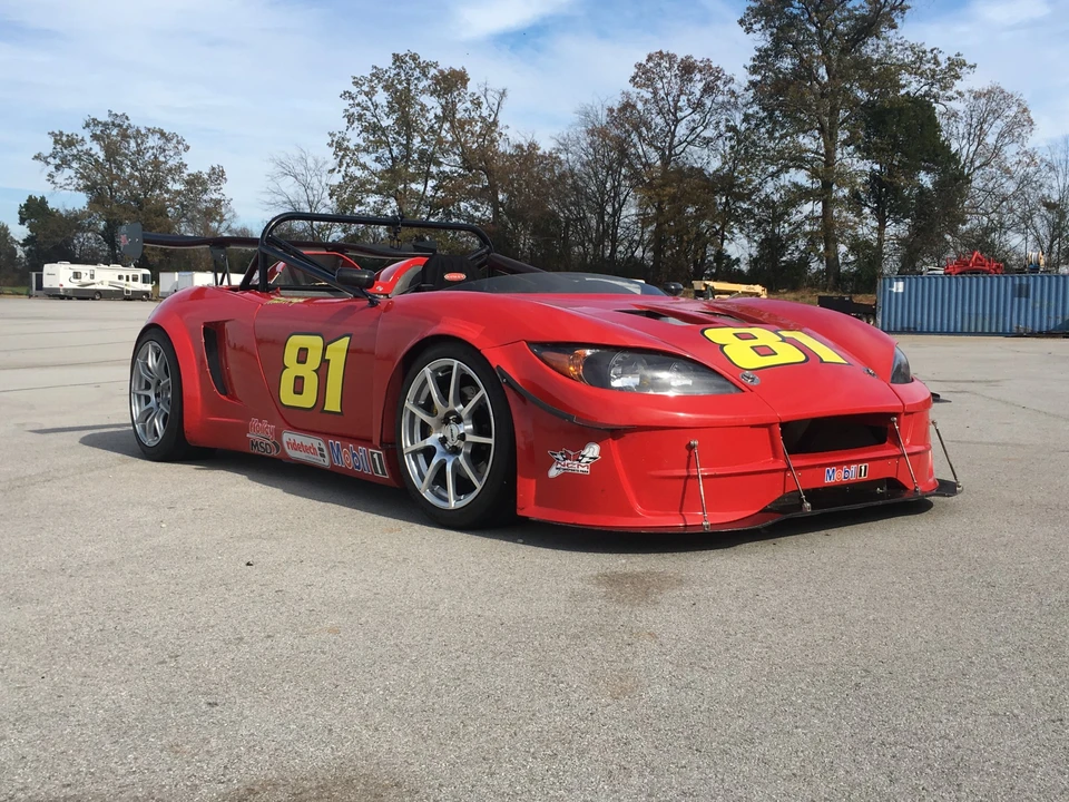 Factory Five 818 - Image 13 of 31