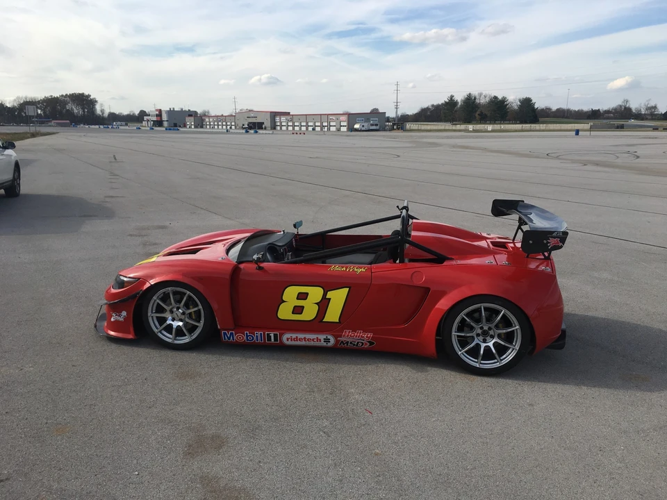 Factory Five 818 - Image 7 of 31