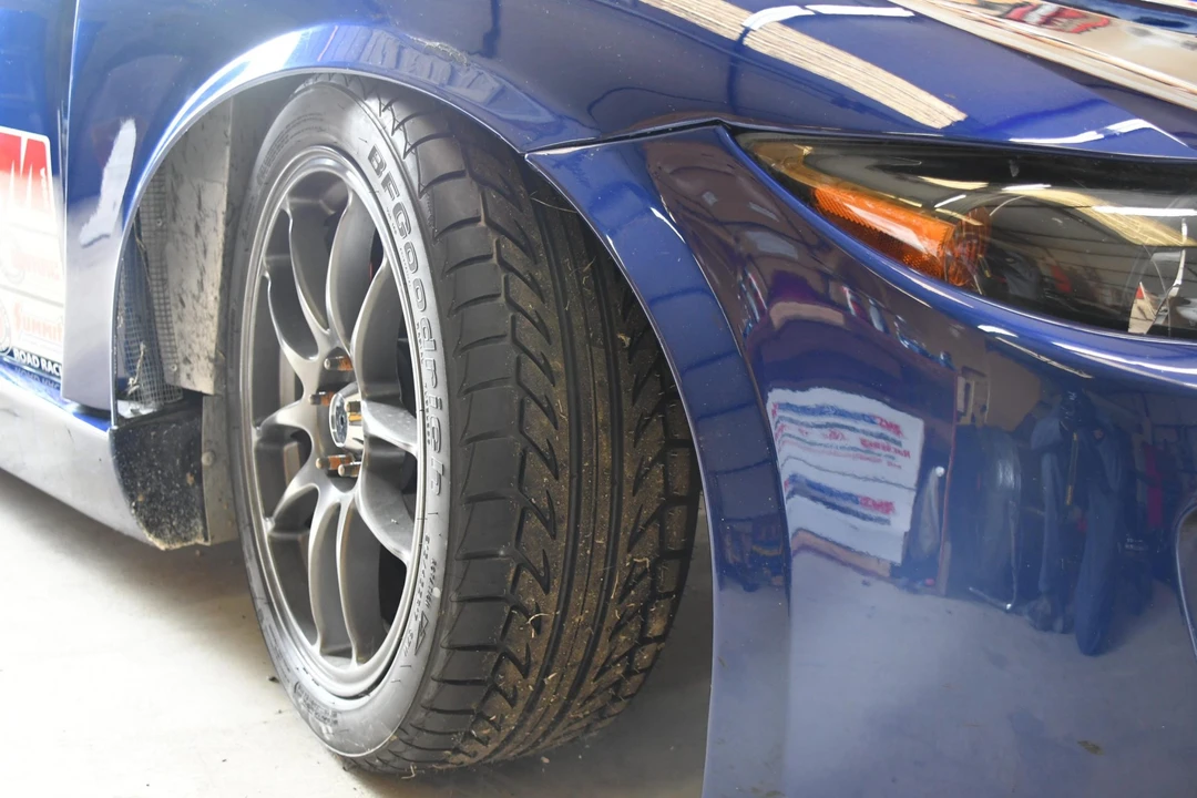 Factory Five 818 - Image 29 of 31