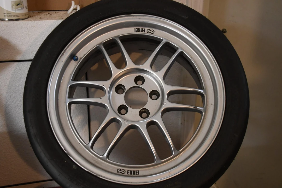 Factory Five 818 - Image 30 of 31