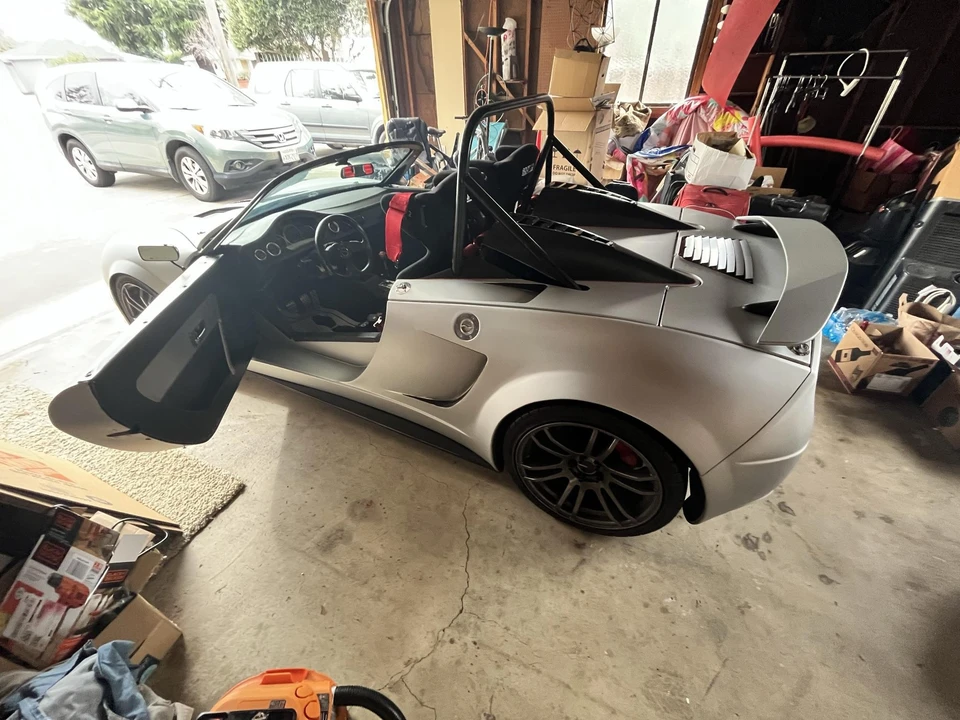 Factory Five 818 - Image 17 of 31