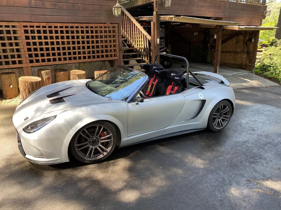 Factory Five 818 - Image 15 of 31