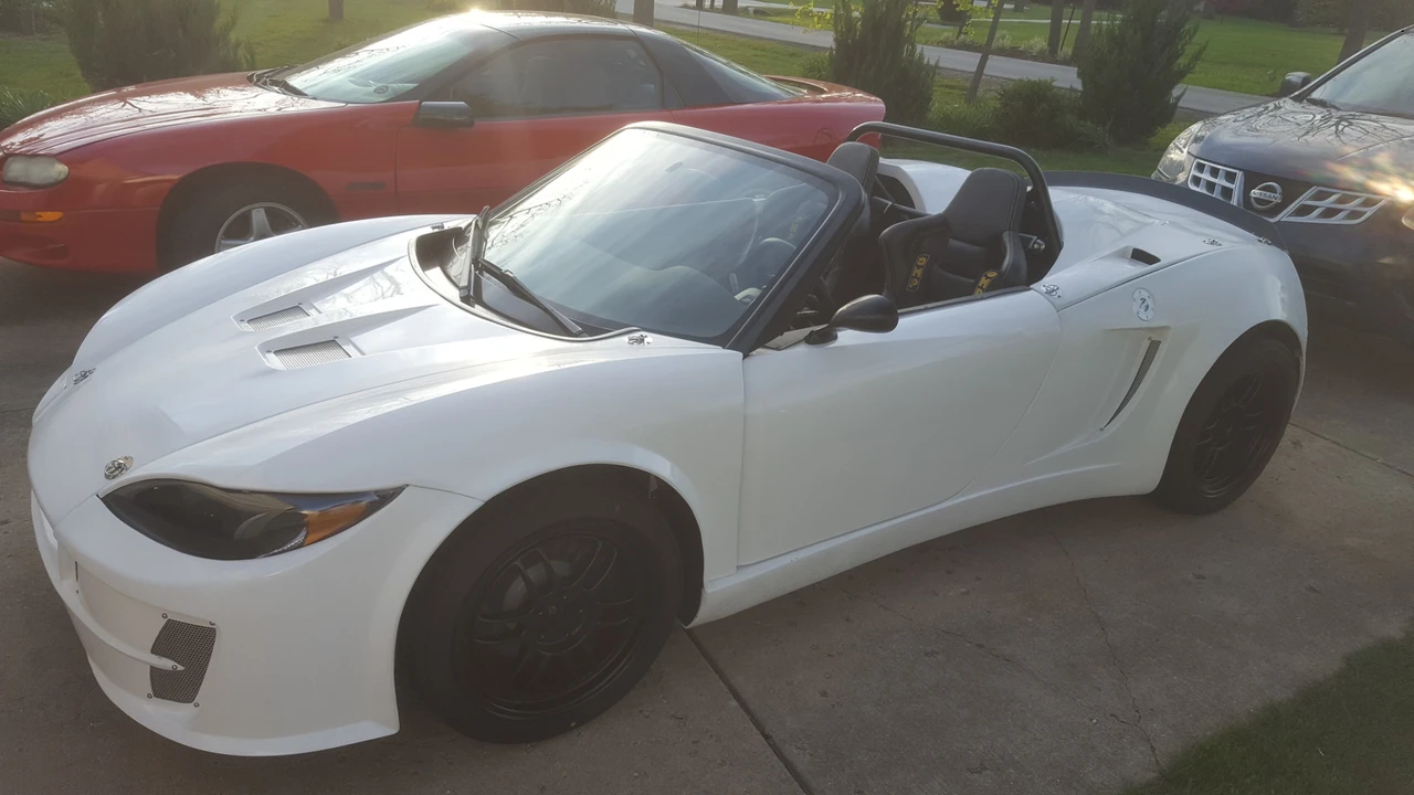 Factory Five 818 - Image 3 of 31