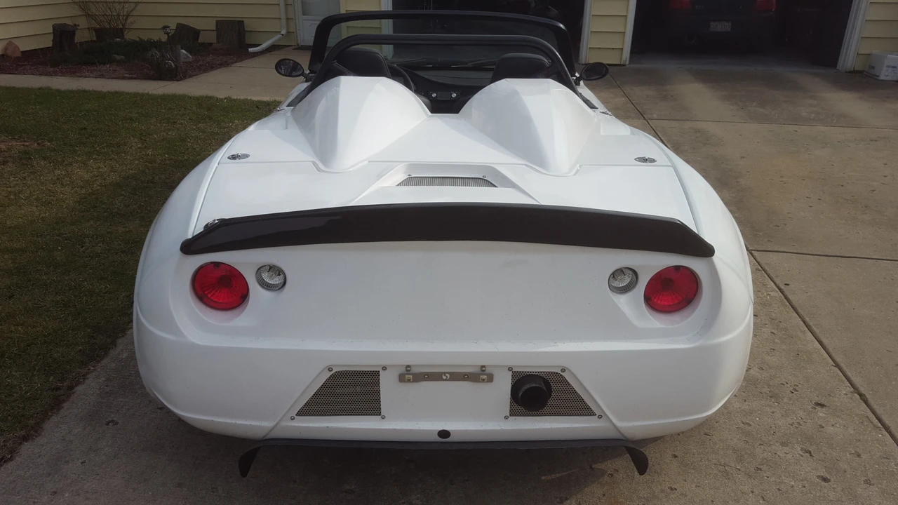 Factory Five 818 - Image 5 of 31