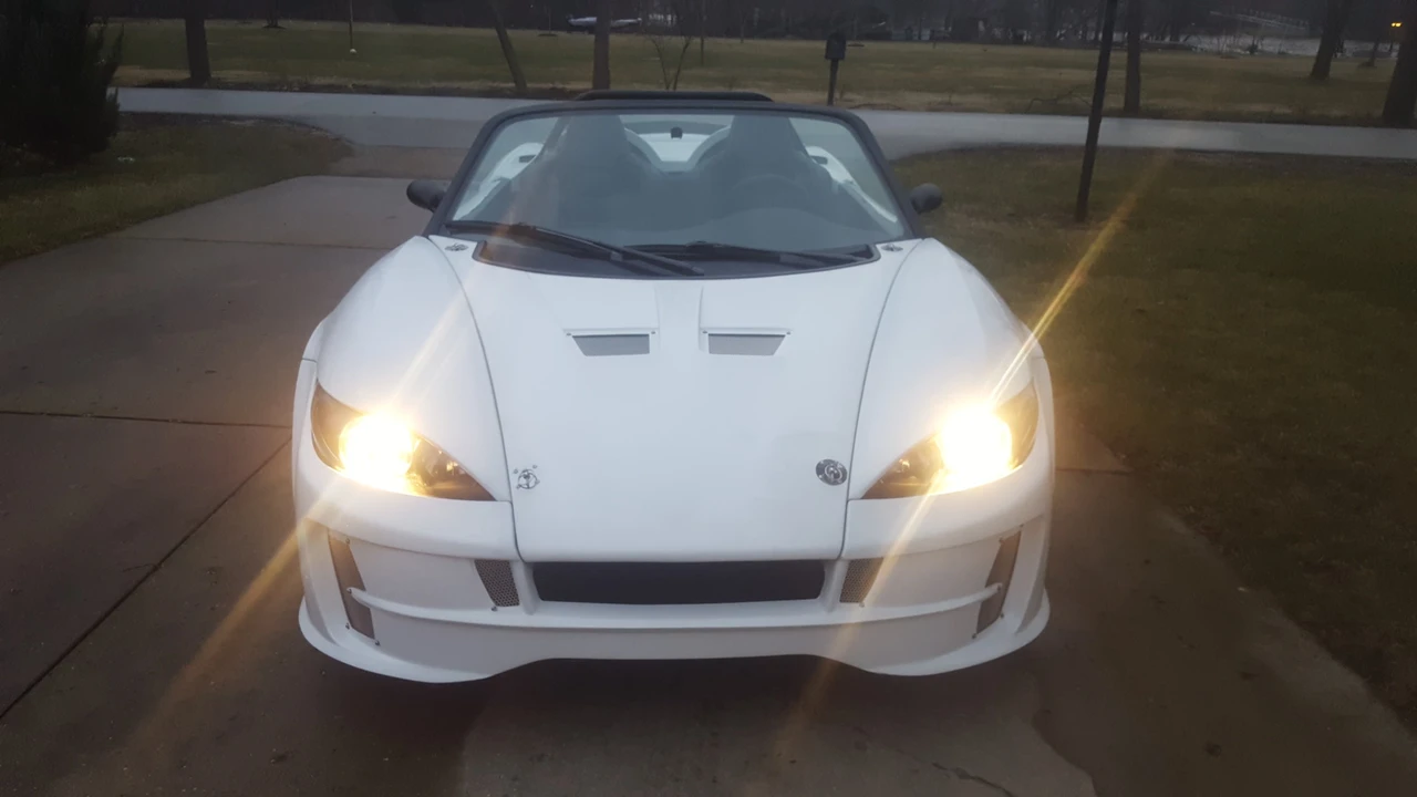 Factory Five 818 - Image 6 of 31