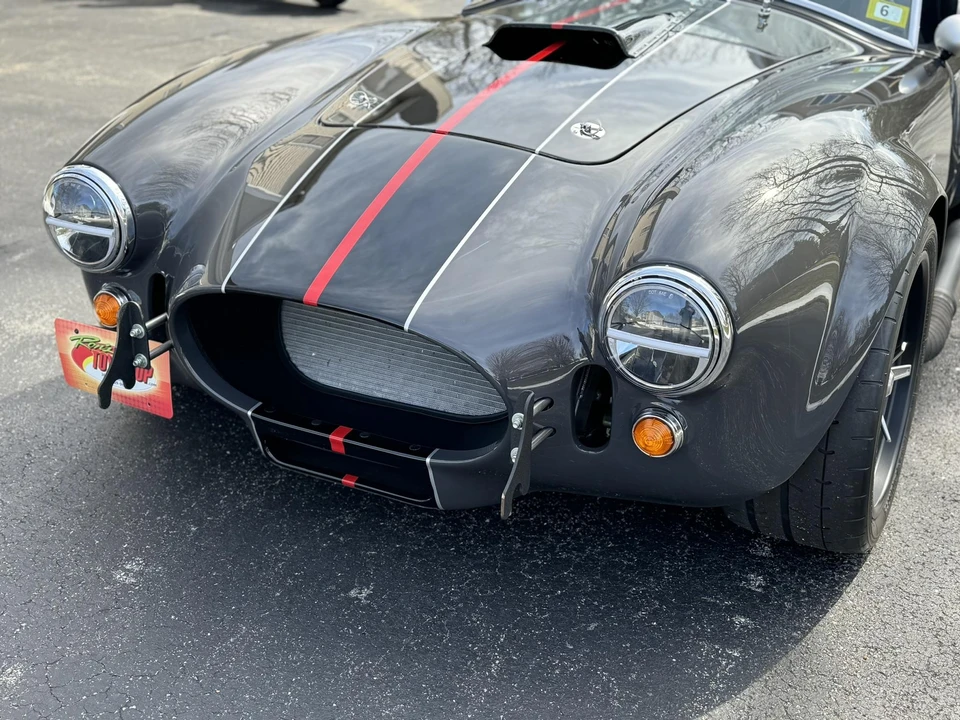 Shelby Cobra Replica - Image 18 of 31