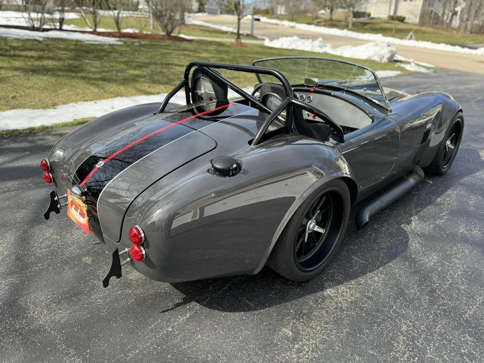 Shelby Cobra Replica - Image 14 of 31