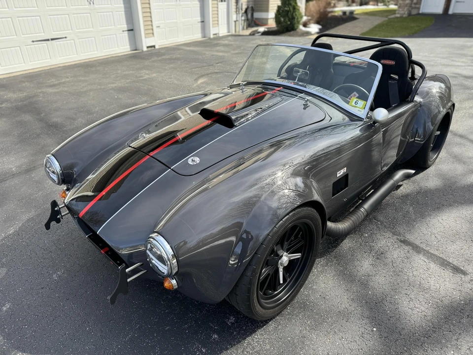 Shelby Cobra Replica - Image 12 of 31