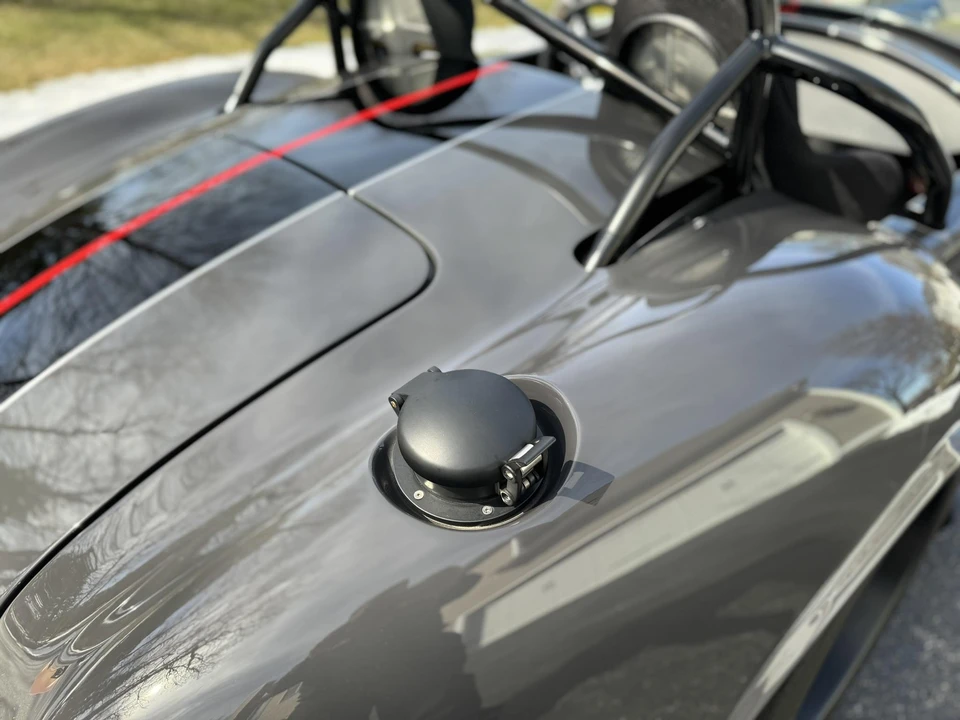 Shelby Cobra Replica - Image 28 of 31