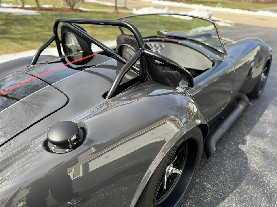 Shelby Cobra Replica - Image 27 of 31