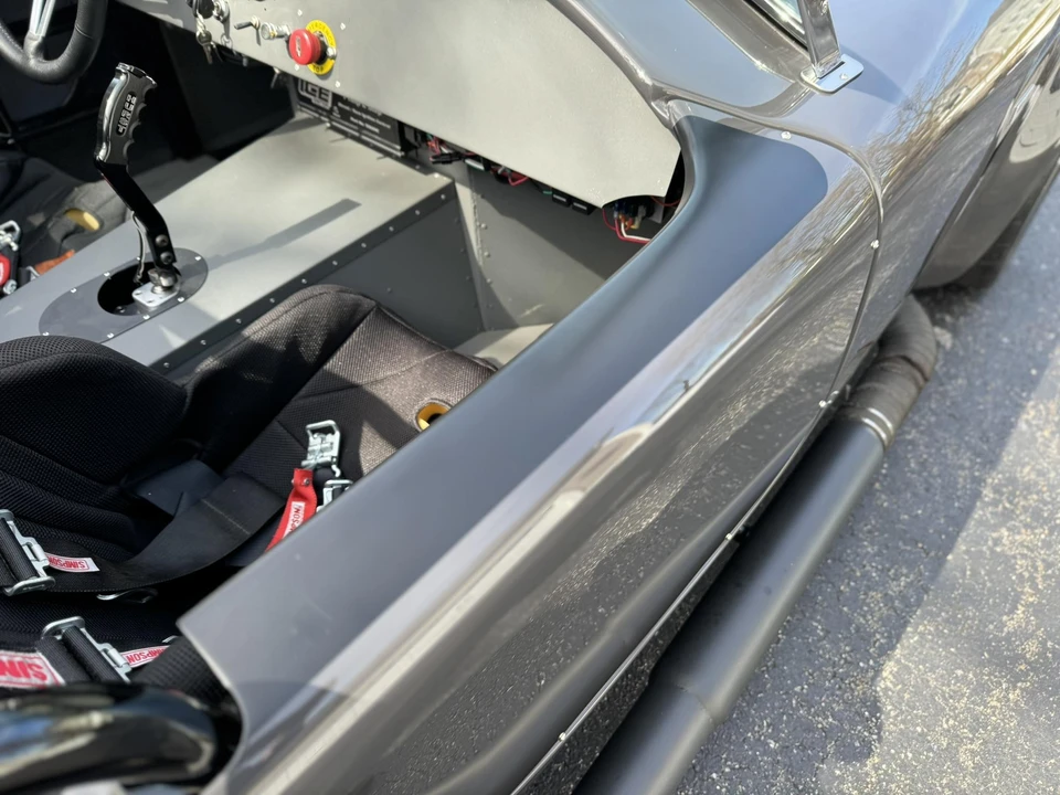 Shelby Cobra Replica - Image 25 of 31