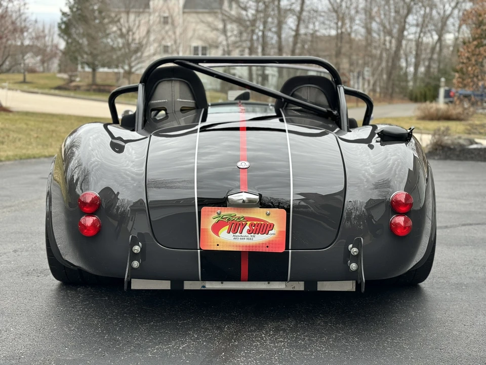 Shelby Cobra Replica - Image 9 of 31