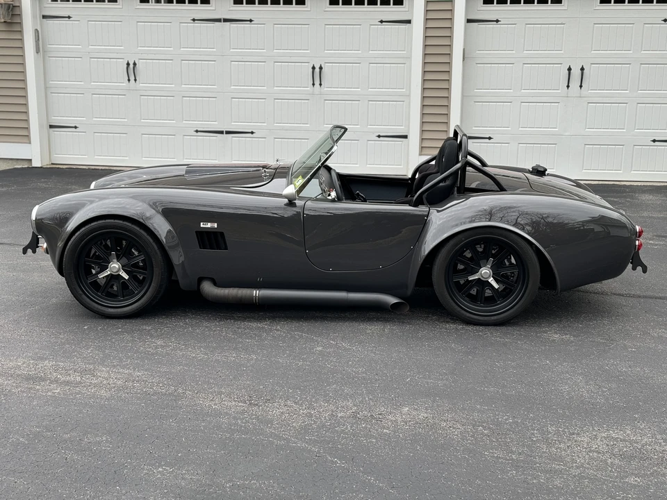 Shelby Cobra Replica - Image 11 of 31