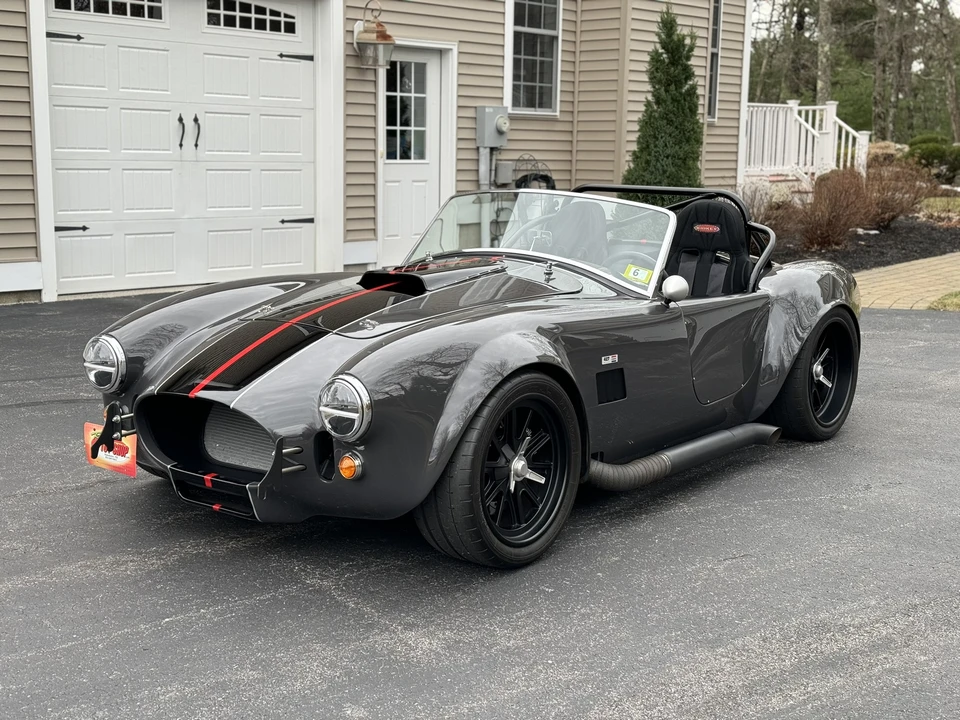 Shelby Cobra Replica - Image 2 of 31