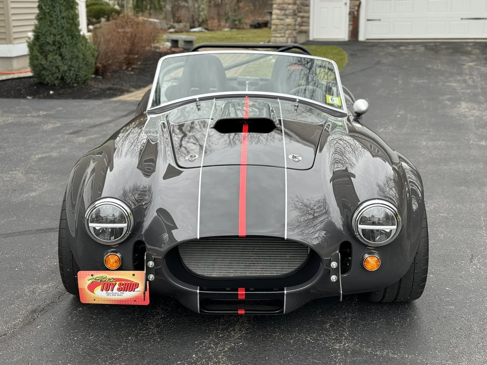Shelby Cobra Replica - Image 3 of 31