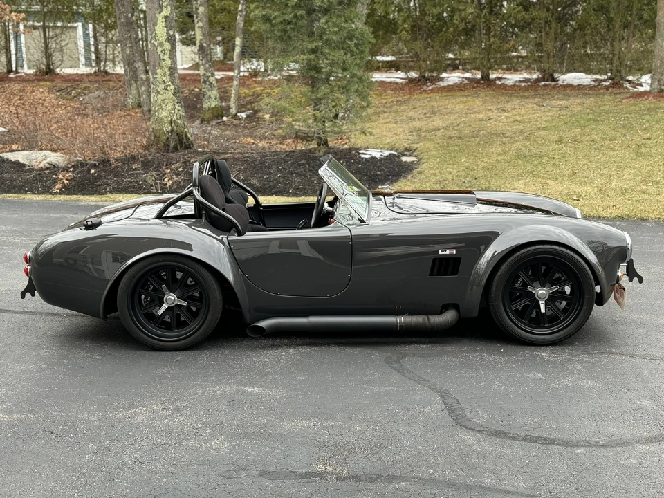 Shelby Cobra Replica - Image 7 of 31