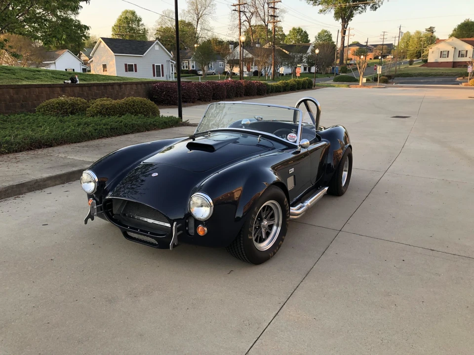 Shelby Cobra Replica - Image 5 of 31