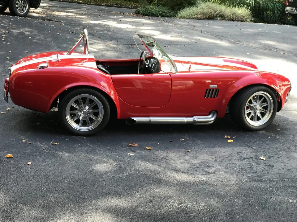 Shelby Cobra Replica - Image 20 of 31